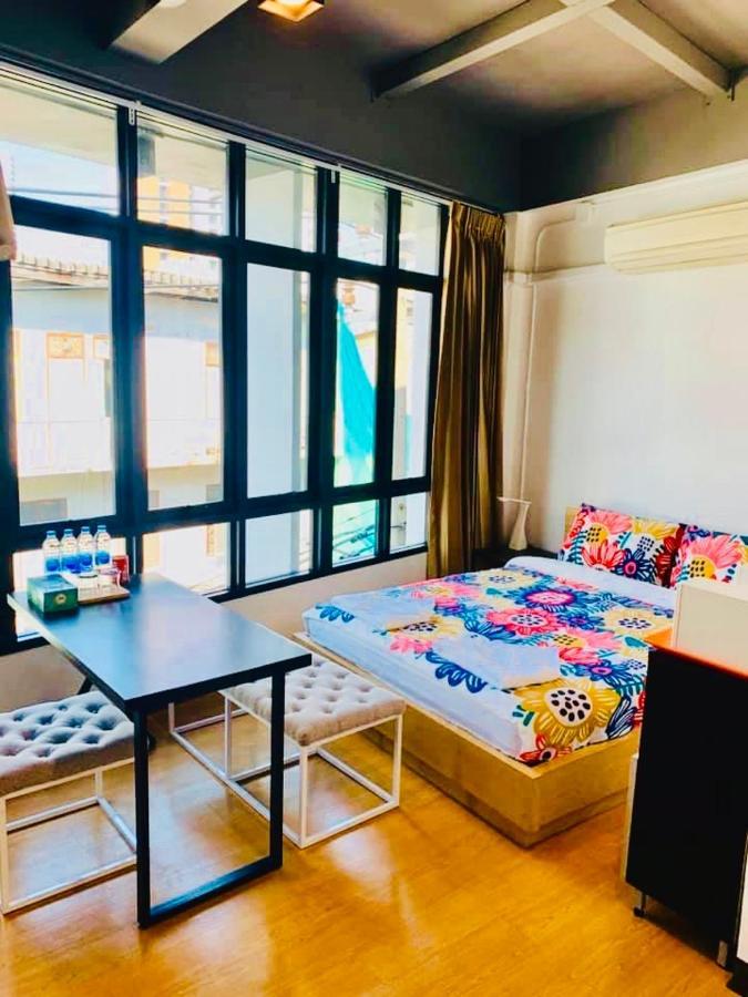 Daraya Hostel Bangkok Eksteriør bilde