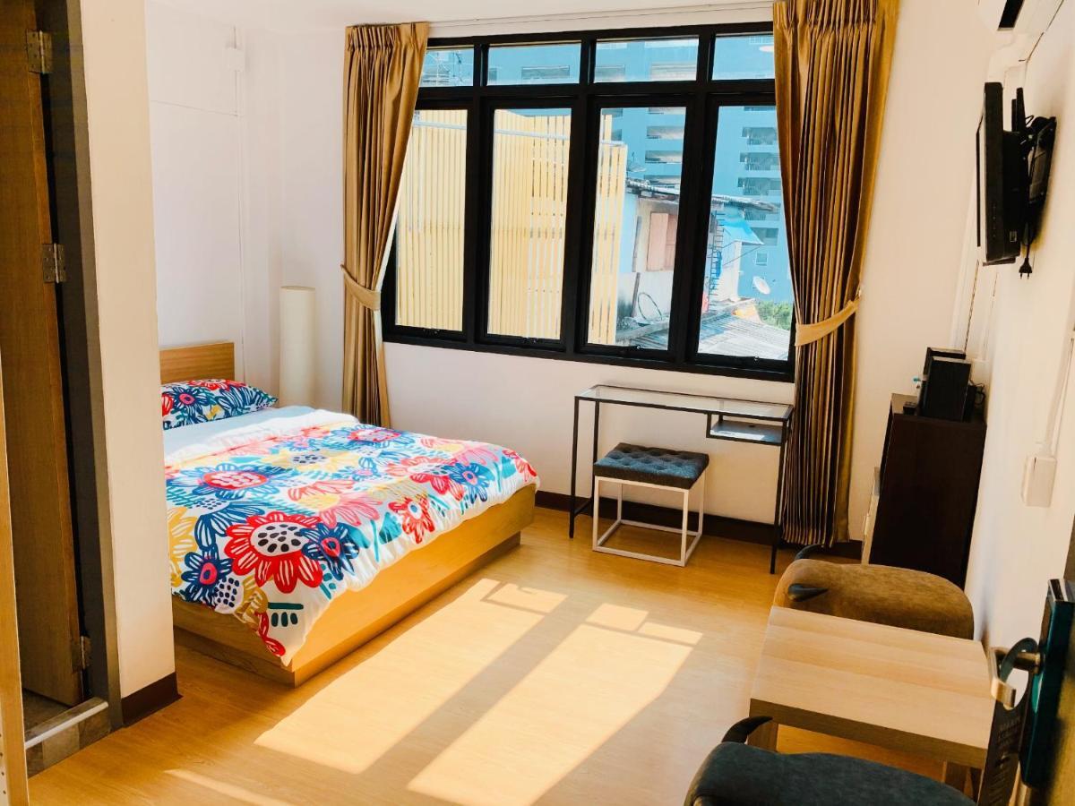 Daraya Hostel Bangkok Eksteriør bilde